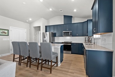 Welcome to the Georgetown model in the sought-after Belle Mer - photo 9