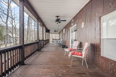Welcome to your new lake house! This 2 bed 1 bath property - photo 22