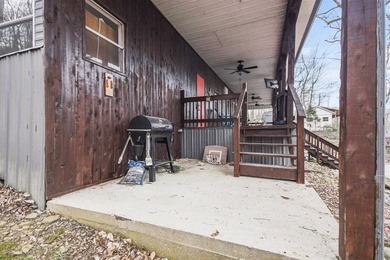 Welcome to your new lake house! This 2 bed 1 bath property - photo 25