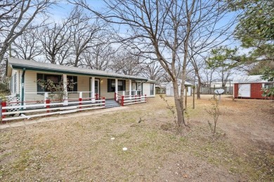 Lake Home For Sale in West Tawakoni, Texas
