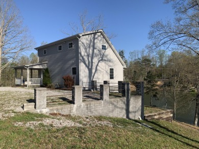 (private lake, pond, creek) Home For Sale in Whitley City Kentucky