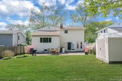 Spacious 4-bedroom, 1.5-bath splanch featuring comfortable - photo 19