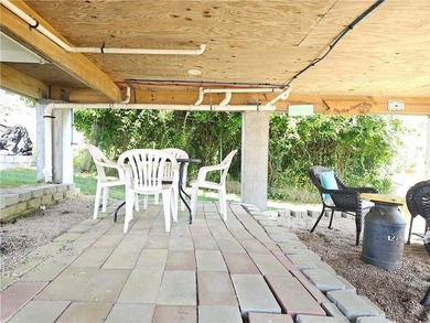 Your Coastal Getaway in Matunuck Awaits! Welcome to Mary - photo 2