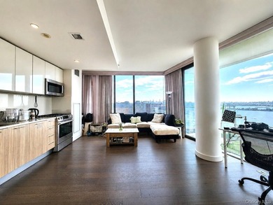 Welcome to Unit 16J at Skyview's Grand One Tower! This rare - photo 3
