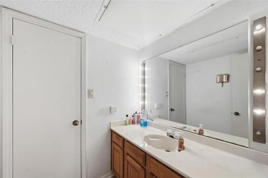 Great investment opportunity or perfect for needs in highly