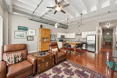 Welcome to charming 111 E Franklin Ave #109 only available due - photo 4