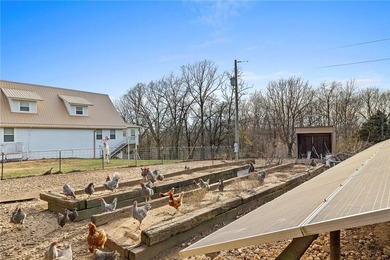 This one-of-a-kind opportunity is waiting for you! Lovely home - photo 25