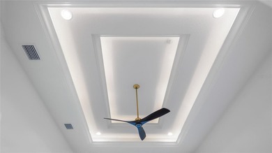 Welcome to luxury living in the prestigious Red Tail Golf Club - photo 26