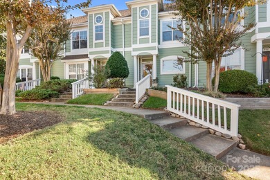 Lake Norman Townhome/Townhouse Sale Pending in Cornelius North Carolina