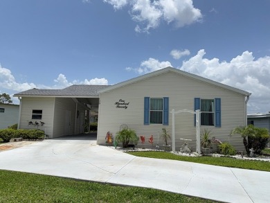 Lake Home For Sale in Leesburg, Florida