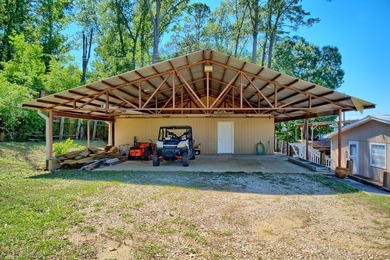 Stunning waterfront retreat on Toledo Bend Lake with - photo 10