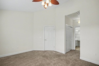Spacious and well-appointed 3-bedroom, 2-bathroom second-floor - photo 26