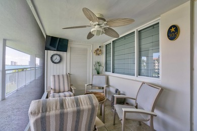 Enjoy spectacular intracoastal water views! This Beautifully - photo 9