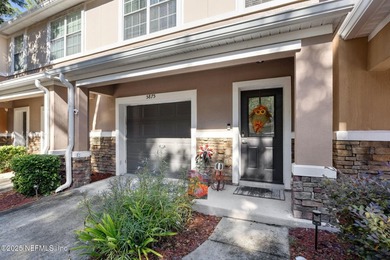 Welcome Home. Beautifully maintained 2 Bedrooms 2 1/2 Baths - photo 3