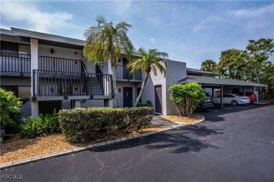 Cape Coral Lakes Area Condo For Sale in Cape Coral Florida