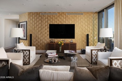 The crown jewel of the ultra luxurious Esplanade Place - photo 5