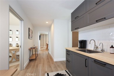 Outstanding mixed-use building in an incredible corner-lot - photo 11