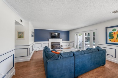 Blending contemporary style with a spacious and functional 2,026 - photo 11