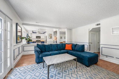 Blending contemporary style with a spacious and functional 2,026 - photo 12