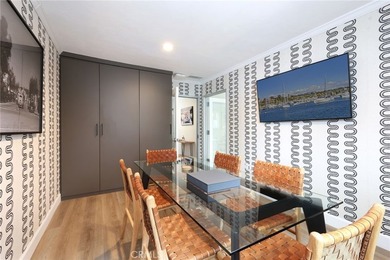 Outstanding mixed-use building in an incredible corner-lot - photo 16