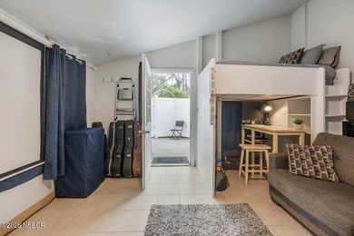 Blending contemporary style with a spacious and functional 2,026 - photo 26