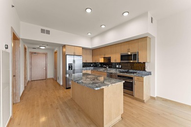 Enjoy modern city living in this beautiful 2-bedroom, 2-bath - photo 6
