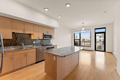 Enjoy modern city living in this beautiful 2-bedroom, 2-bath - photo 7