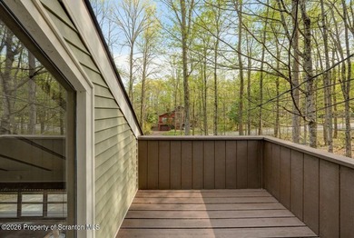 Welcome to this beautifully updated four-bedroom, three-bathroom - photo 29