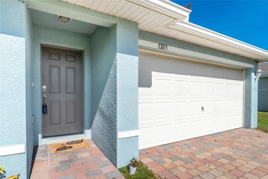 Discover Comfort & Convenience in the Heart of Port Charlotte! - photo 3