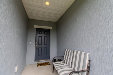 Short Sale. Short Sale Lender Approval Required. Beautiful - photo 3