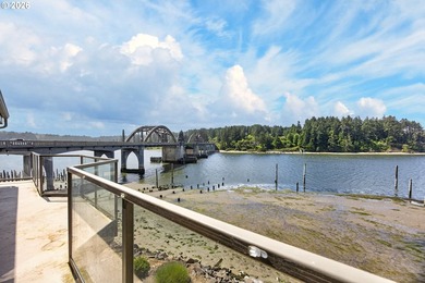 Perched on the third floor, this immaculate 2-bedroom, 2-bath - photo 16