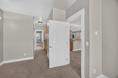 Perched on the third floor, this immaculate 2-bedroom, 2-bath - photo 19