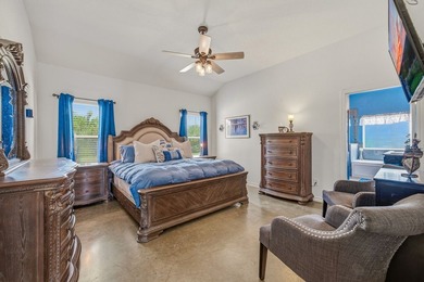 MOTIVATED SELLER...Step into your own backyard oasis featuring - photo 22