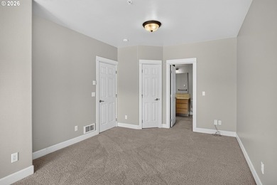 Perched on the third floor, this immaculate 2-bedroom, 2-bath - photo 26