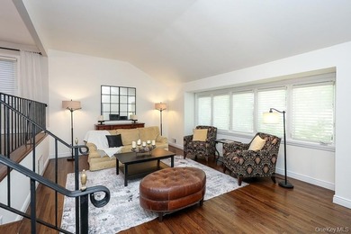 This is the home you've been waiting for. Multilevel home in the - photo 6