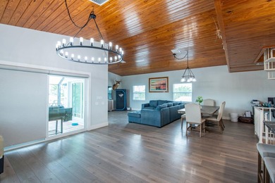''Experience Florida Keys living at its best! This stunning 3 - photo 8