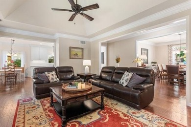 Welcome to 1905 Broadwell Oaks Drive - a bright, meticulously - photo 13