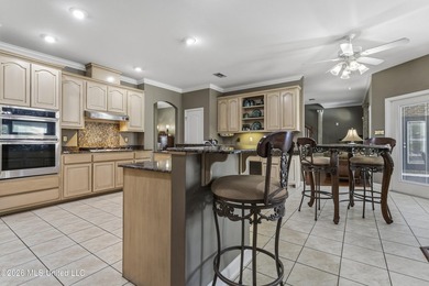 Welcome to luxury living in the highly sought-after Sanctuary - photo 22