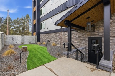 Luxurious penthouse-style condo overlooking the Coeur d'Alene - photo 37