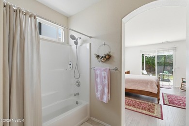 Welcome to 802 Borges Drive, located in the desirable River Oaks - photo 38