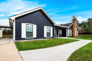 Ladies and Gentleman! This property has amenities for the both - photo 5