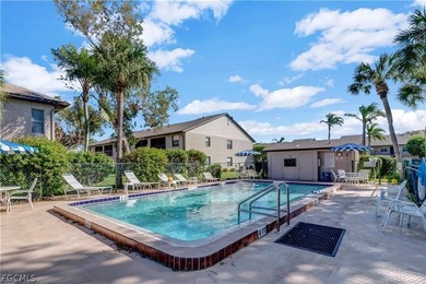 Welcome to Foxmoor Condominium! this 2/2 Condo is TURNKEY & - photo 6