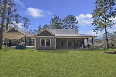 This charming 2-bedroom, 2-bath custom-built home sits on a - photo 5
