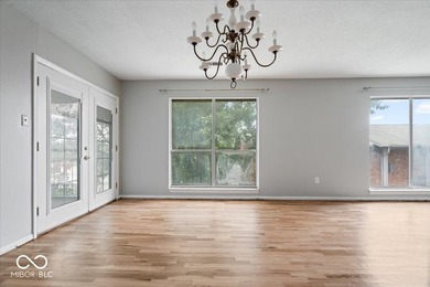 Unicorn Alert!!! HUGE 4 bedroom condo!!!! Discover a harmonious - photo 7