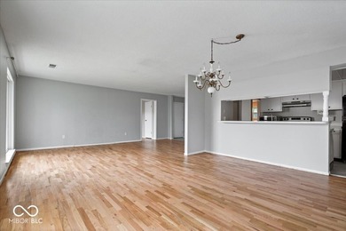 Unicorn Alert!!! HUGE 4 bedroom condo!!!! Discover a harmonious - photo 9
