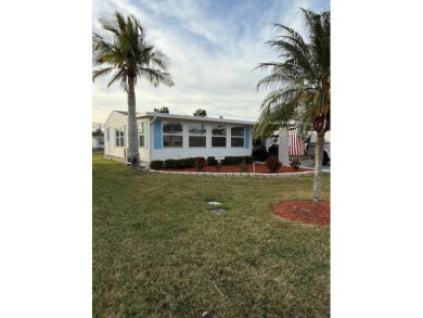 (private lake, pond, creek) Home For Sale in Auburndale Florida