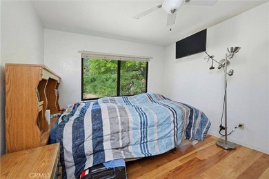 Comfort, Ease, and Spaciousness on Maple Leaf Court. Single - photo 12