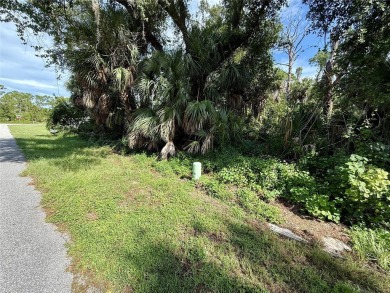 Port Charlotte Waterway Lakes Area Lot For Sale in Port Charlotte Florida