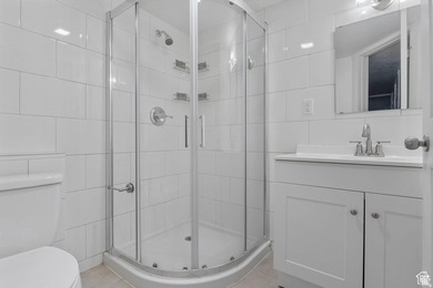 Updated in 2021duplex with current renters. Basement will be - photo 25