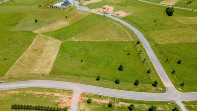 River Ridge Farms sits along the historic Sequatchie River in - photo 7